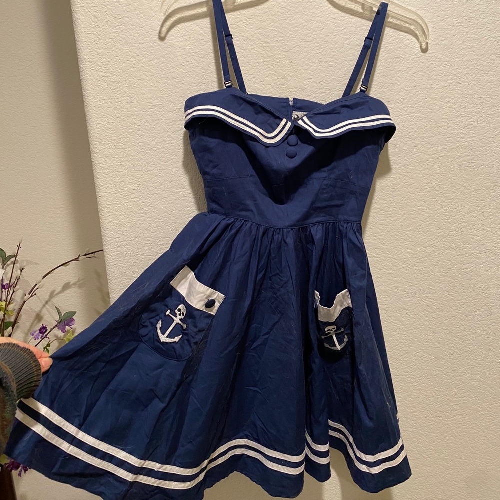 sailor dress with skulls